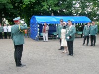 137 KB: Spieß meldet dem König